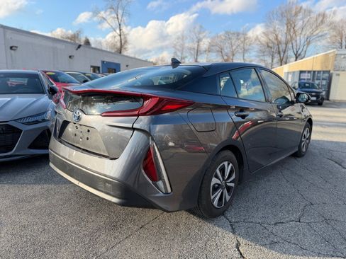 Used 2017 Toyota Prius Prime Plus image 3