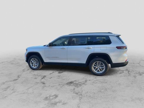 New 2025 Jeep Grand Cherokee L Laredo w/ Luxury Tech Group I image 5