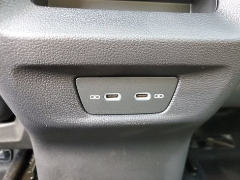 New 2026 Volkswagen Tiguan SE R-Line FWD image 12