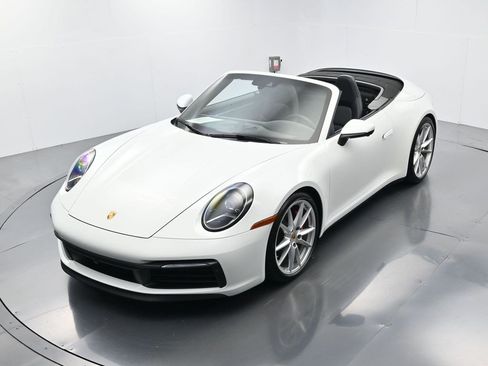 Used 2024 Porsche 911 Carrera S image 37