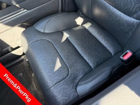 Used 2024 Toyota Tundra Limited AWD/4WD image 27