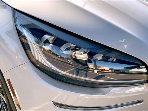 Used 2023 Lincoln Aviator Reserve w/ Elements Package Plus image 28