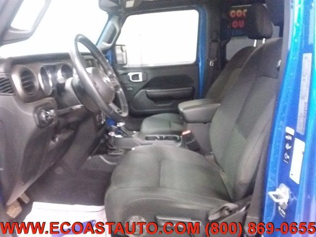 Used 2021 Jeep Gladiator Sport AWD/4WD image 11