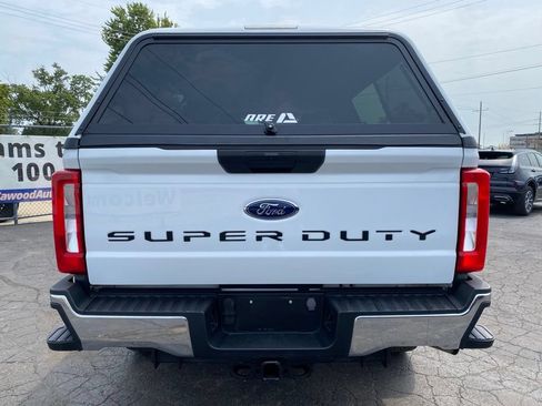 Used 2023 Ford F250 XL w/ Snow Plow/Camper Package AWD/4WD image 3