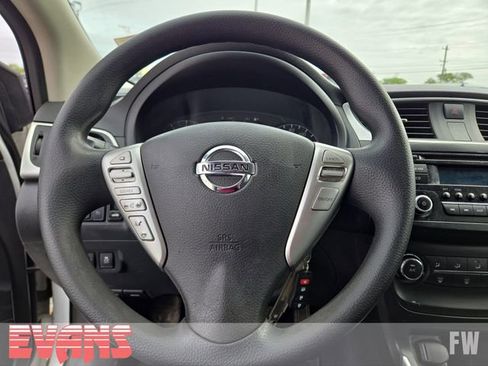 Used 2017 Nissan Sentra S FWD image 10