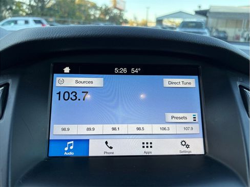 Used 2017 Ford Focus SEL image 22