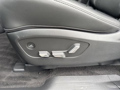 Used 2026 Hyundai Ioniq 9 Calligraphy image 44