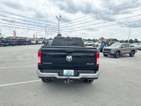 Used 2022 RAM 1500 Big Horn AWD/4WD image 18