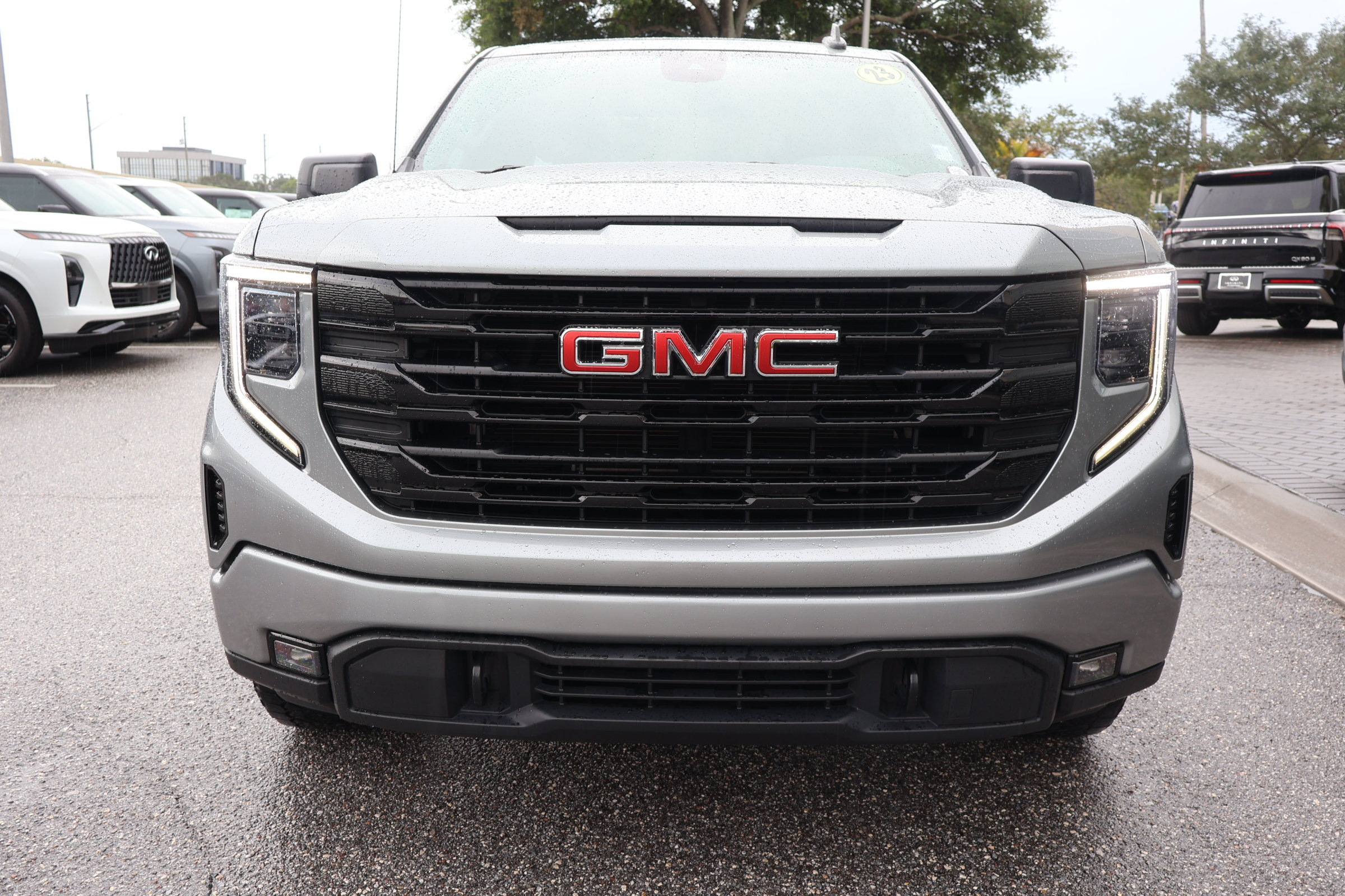 Used 2023 GMC Sierra 1500 Elevation AWD/4WD image 12