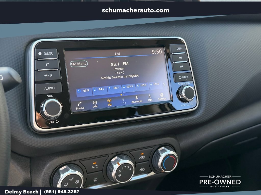 Used 2025 Nissan Kicks Play S FWD image 19
