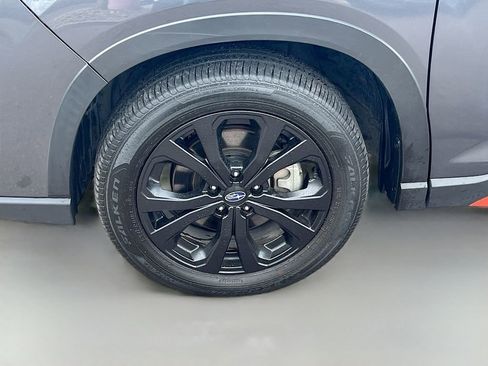 Used 2024 Subaru Forester Sport image 31