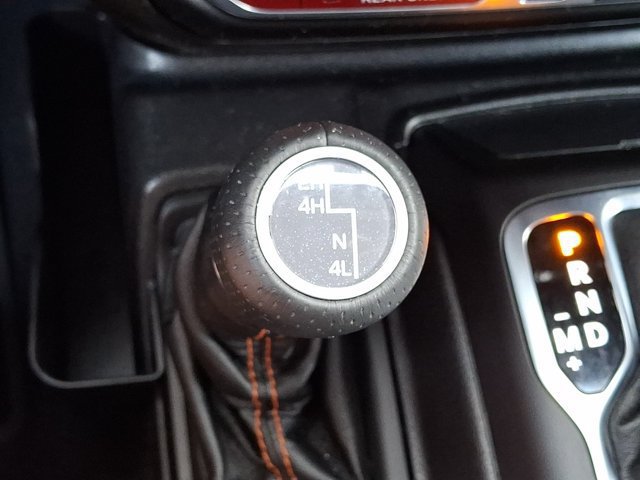 Certified 2022 Jeep Gladiator Mojave w/ Cold Weather Group AWD/4WD image 30