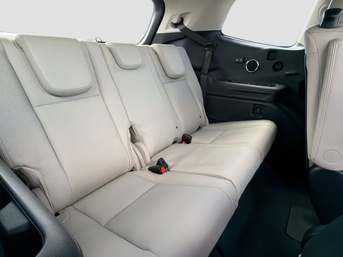 New 2026 Subaru Ascent Limited image 21