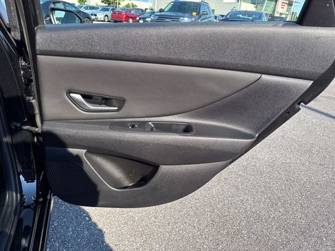 Used 2023 Hyundai Elantra SEL w/ Convenience Package FWD image 41
