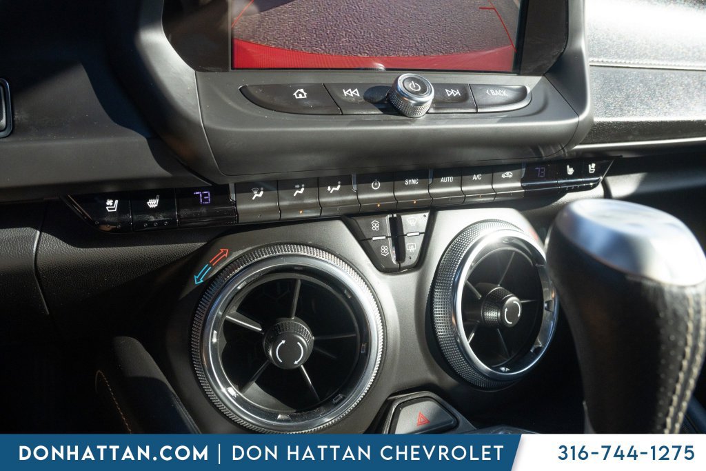 Used 2017 Chevrolet Camaro LT RWD image 9