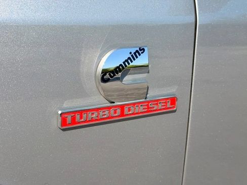 Used 2022 RAM 2500 Limited AWD/4WD image 15