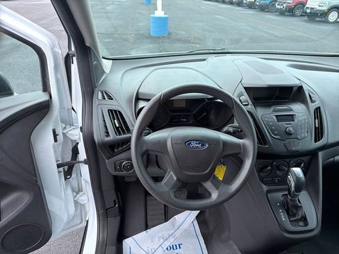 Used 2018 Ford Transit Connect XL image 13