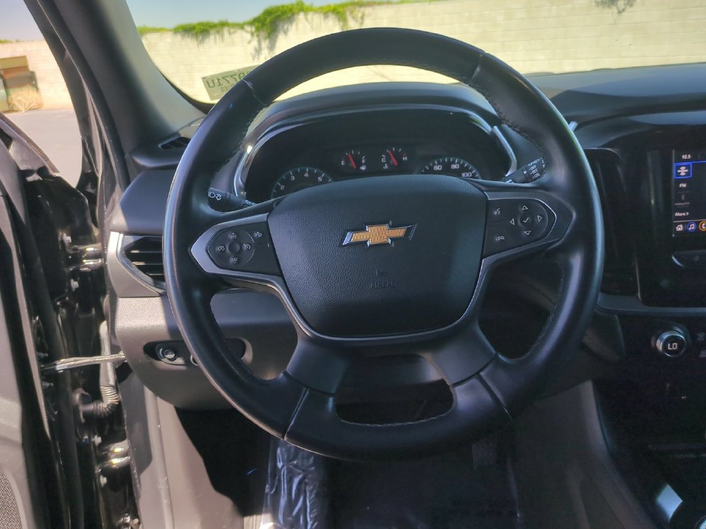Used 2023 Chevrolet Traverse LT FWD image 20