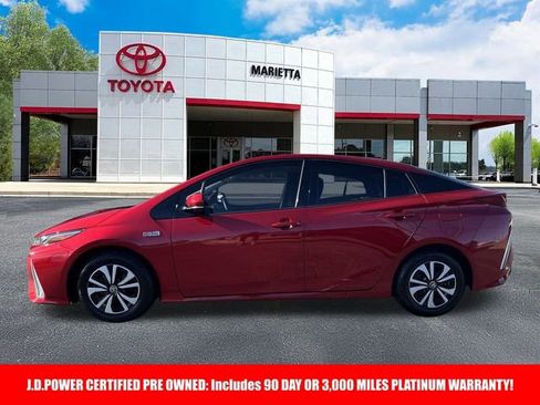 Certified 2018 Toyota Prius Prime Premium image 2