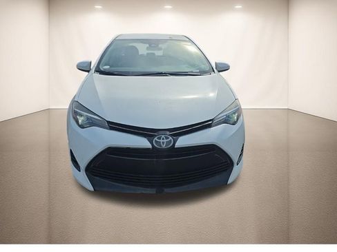Used 2017 Toyota Corolla LE image 12