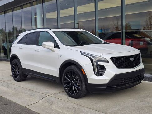 Used 2022 Cadillac XT4 Sport image 7