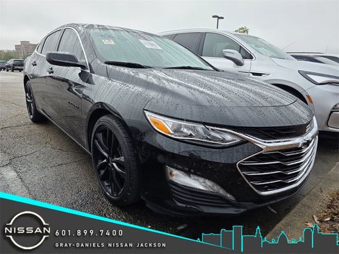 Used 2024 Chevrolet Malibu LT image 1