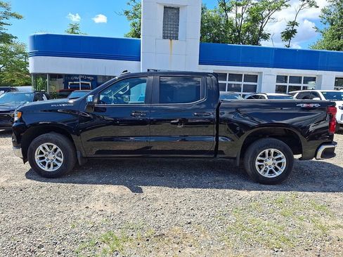 Certified 2023 Chevrolet Silverado 1500 LT AWD/4WD image 4