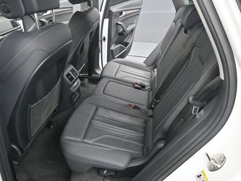 Used 2024 Audi Q5 2.0T Premium Plus image 23