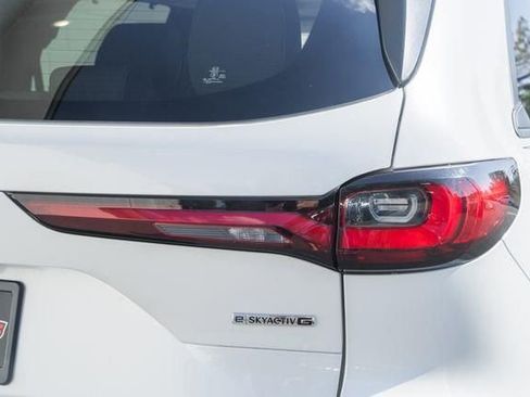 Used 2024 MAZDA CX-90 3.3 Turbo w/ Preferred Package image 6