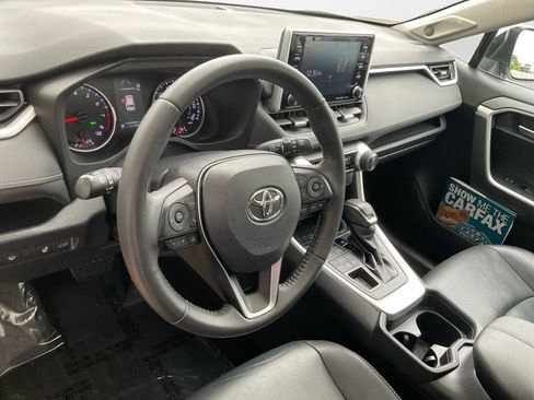 Used 2019 Toyota RAV4 XLE Premium w/ Advanced Technology Package AWD/4WD image 13