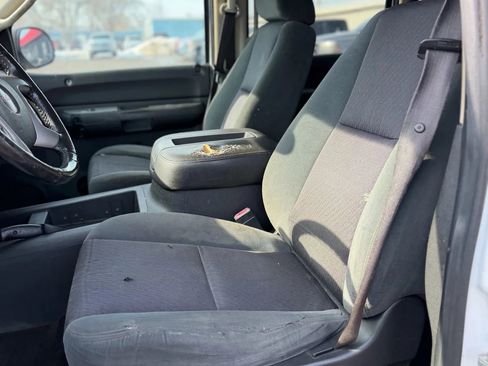 Used 2009 GMC Sierra 2500 SLE w/ Convenience Package image 10