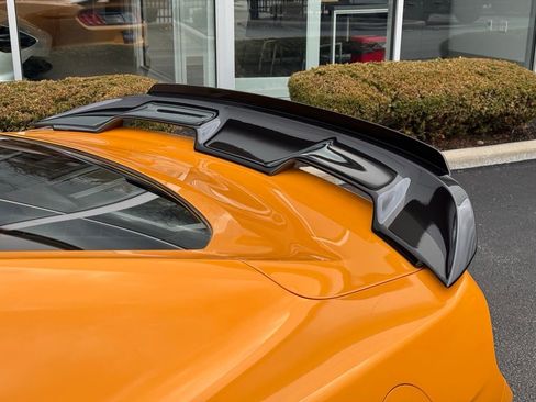 Used 2022 Ford Mustang Shelby GT500 w/ Technology Package image 21