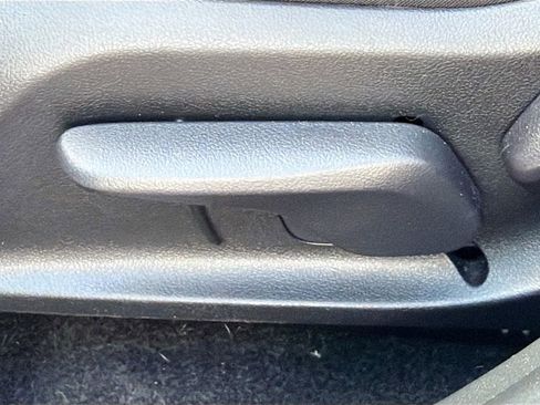 Used 2023 Toyota RAV4 LE image 23