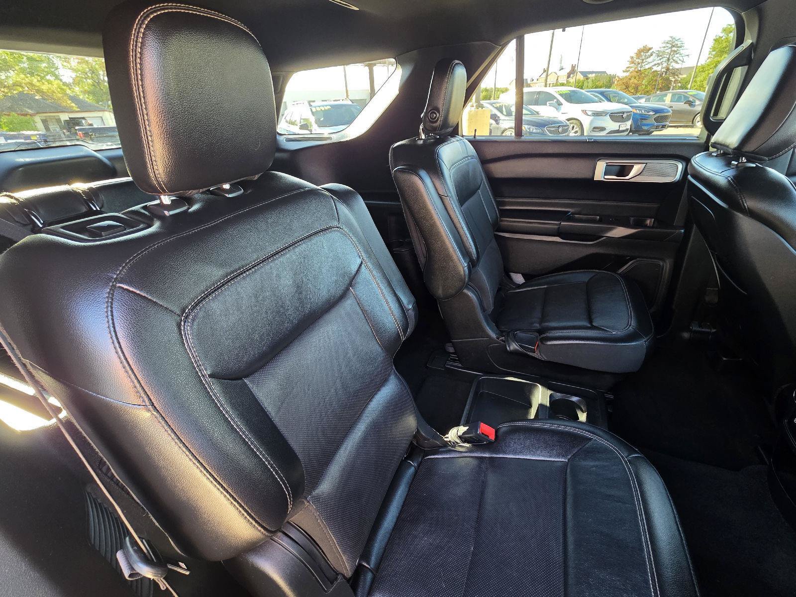 Used 2020 Ford Explorer Limited AWD/4WD image 35