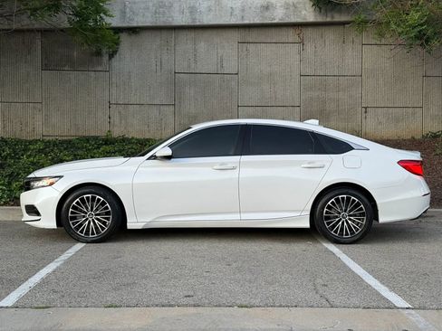 Used 2020 Honda Accord LX image 10