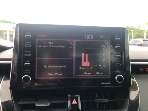 Used 2021 Toyota Corolla LE FWD image 11