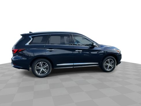 Used 2019 INFINITI QX60 Luxe w/ Essential Package image 9