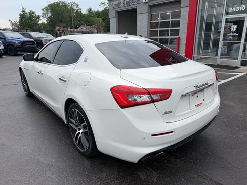 Used 2019 Maserati Ghibli S Q4 AWD/4WD image 7