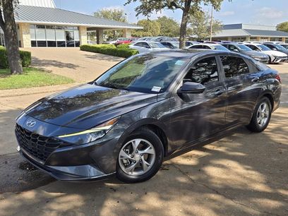 Certified 2021 Hyundai Elantra SE