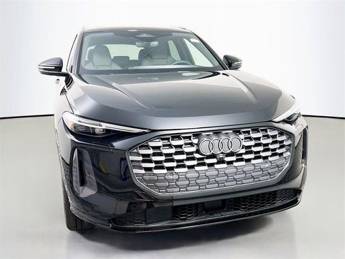 New 2025 Audi Q5 2.0T Premium Plus image 2