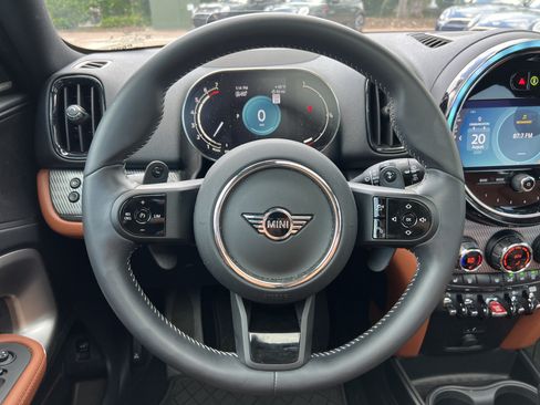 Used 2024 MINI Cooper Countryman S FWD image 18