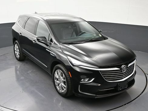 Used 2023 Buick Enclave Essence w/ Experience Buick Package AWD/4WD image 22