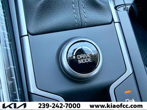 New 2026 Kia Sorento S image 30