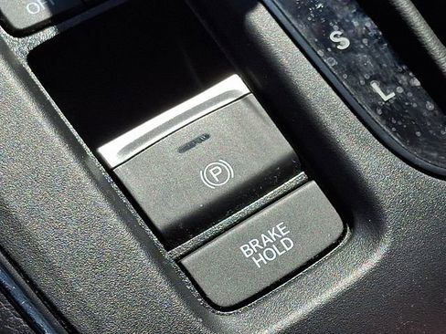 Used 2023 Honda CR-V EX-L image 25