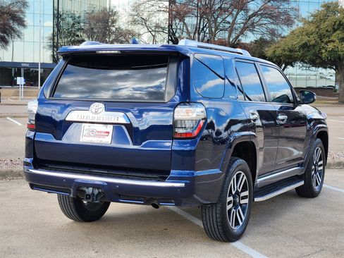 Used 2022 Toyota 4Runner Limited image 6