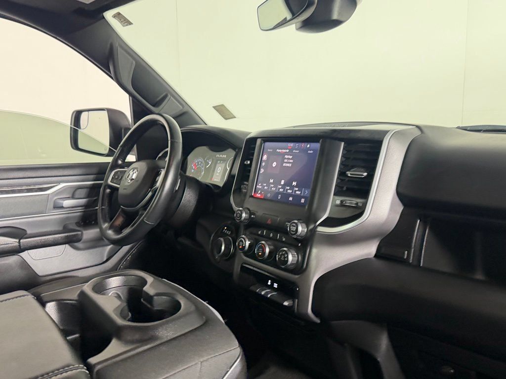Used 2023 RAM 1500 Big Horn RWD image 28