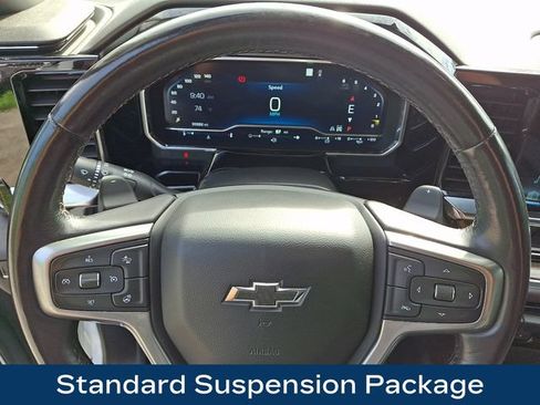 Used 2022 Chevrolet Silverado 1500 RST w/ Max Trailering Package AWD/4WD image 4