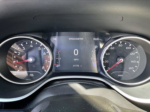 Used 2020 Jeep Compass Limited AWD/4WD image 14