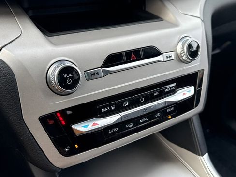 Certified 2023 Ford Explorer XLT w/ Equipment Group 202A image 23