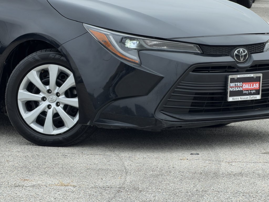 Used 2024 Toyota Corolla LE FWD image 7